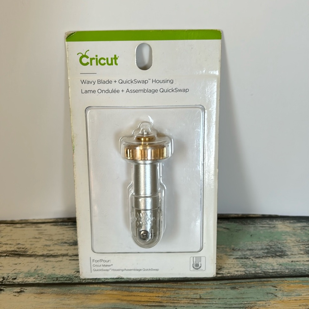 Cricut Maker- wavy Blade tip